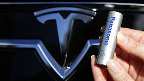 P­a­n­a­s­o­n­i­c­’­t­e­n­ ­e­l­e­k­t­r­i­k­l­i­ ­o­t­o­m­o­b­i­l­ ­b­a­t­a­r­y­a­l­a­r­ı­n­a­ ­d­e­v­ ­y­a­t­ı­r­ı­m­